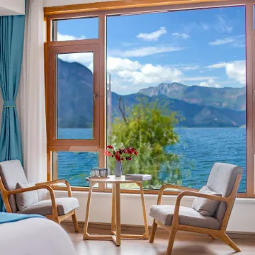 Lugu Lake Mosuo Wanghai Building