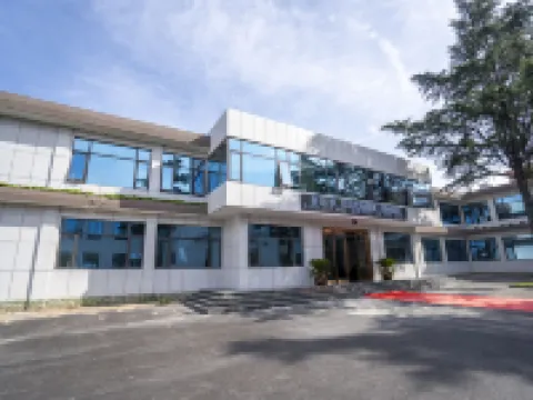Chengcheng Lixin Sankeshu Hotel Hotels in Chengcheng