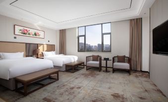 Ramada Encore by Wyndham Linqu Downtown