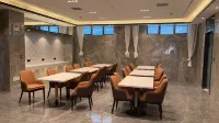 Suman Hotel Hotels in Lop County