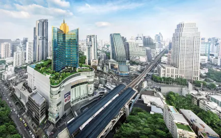 Grande Centre Point Hotel Terminal 21