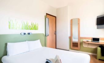 Ibis Budget Leeds Centre Crown Point Road