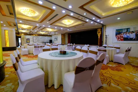 Qingcheng Hotel Отели рядом с достопримечательностью «Qingcheng Museum»