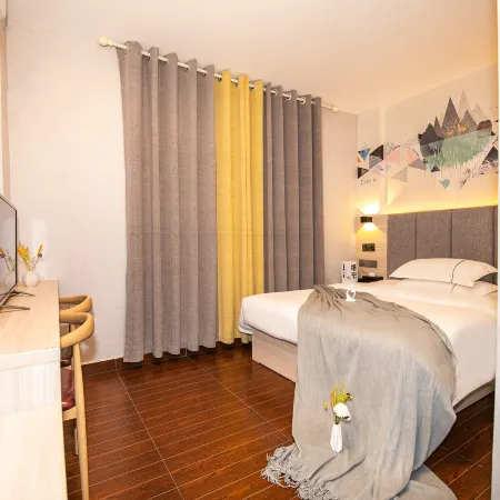 Sai Nan Hotel (Maoming Dianbai Xinhu 2nd Road Wanda Plaza Branch