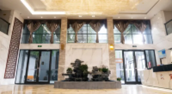 柏曼酒店（丹陽高新區振興路店）