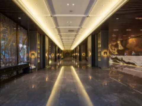 EAST LAKE HOLIDAY HOTEL Hotels in Yangchun