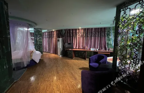 麥蓋提華龍賓館