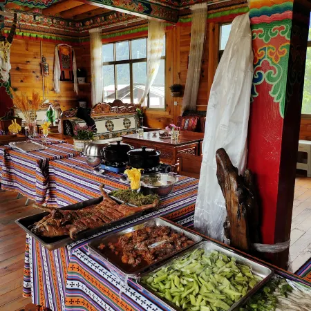 Bomi Yunsan Residence B&B (Gang Yunsan Forest Scenic Area Store)