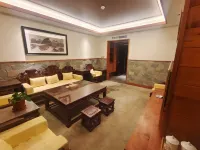 Yuzhong Qiyue Eco Hotel