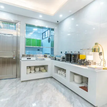 Feronia Hotel (Shimen Baofeng Road)
