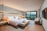 Longhu Suqing Holiday Hotel (Fuxian Lake Starry Sky Resort)