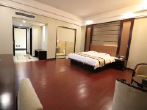 BI SHUI LAN TIAN GRAND HOTEL Hotel di Napo County