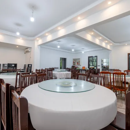 Hongya Xincheng Hotel