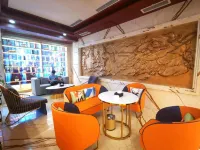 Jingchu Baokang Hotel - 2-stjärniga