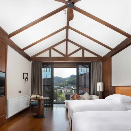 Samantha Lodge Zengjia Mountain Hotspring