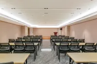 Lavande Hotel (Baoding Gaobeidian Baigou New Town Heda International Bag City) Hotels in Gaobeidian