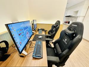 Shenyang Zuo'an E-sports Apartment