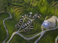 Le Champ Tu Le Văn Chấn District otelleri