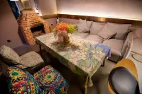 Zhangjiajie Daobian Hotel