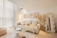 Yonghewu Designer Homestay (Xinyingxincheng Branch)