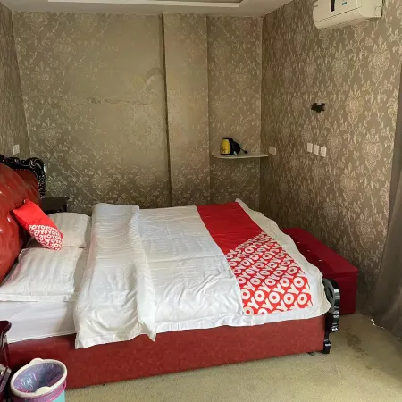 Longxiang Hotel
