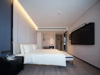 Atour Hotel Jinzhou Bohai University Shifu Square