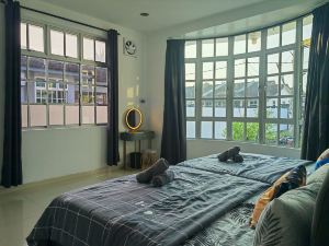 Cozy Roomstay Padang Serai