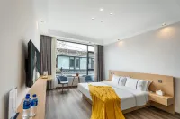 Chun Shu mu yun linhai boutique minsu (Dali caicun wharf branch)