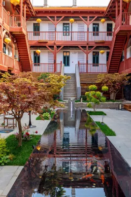 World Guanyunli Hotel (Qingdao Zhanqiao Zhongshan Road Branch)