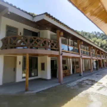 梵淨山龍庭小院（梵淨山観光地) 梵淨山周辺のホテル