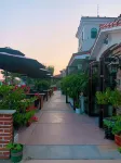 Daily Mega Holiday Hotel Отели в г. Военный порт Lushun / университетский городок