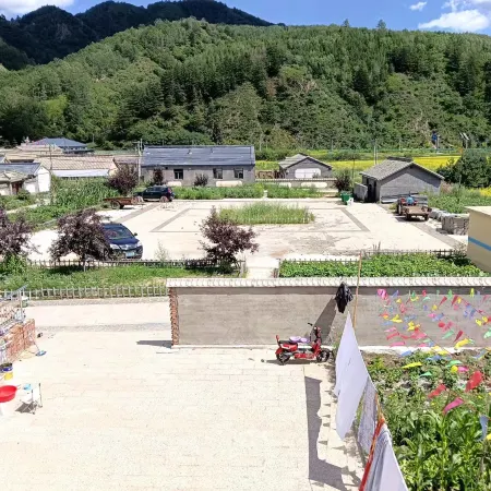 Weichang Jingxin Farmhouse