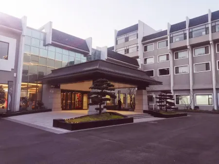 Handan Hotel (Congtai Park Handan Railway Station Branch) Отели рядом с достопримечательностью «Handan University»