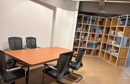 Xiaolu Chenke Meisu (Quanzhou First Hospital Zhongjun World City Branch) Отели рядом с достопримечательностью «Wuling Farm»