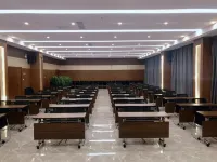 Naiman Banner Baogutu Self-Drive Camping Site Hotels in Naiman Banner