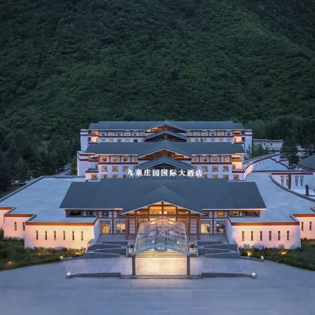 Jiuzhai Manor International Hotel