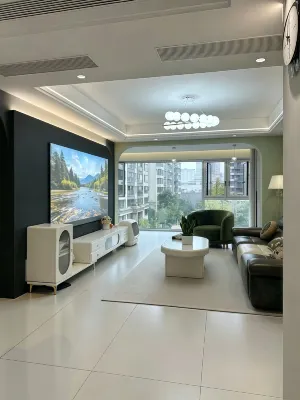 Mi Xiaoniao Theme Apartment (Shantou Mixc City Store)