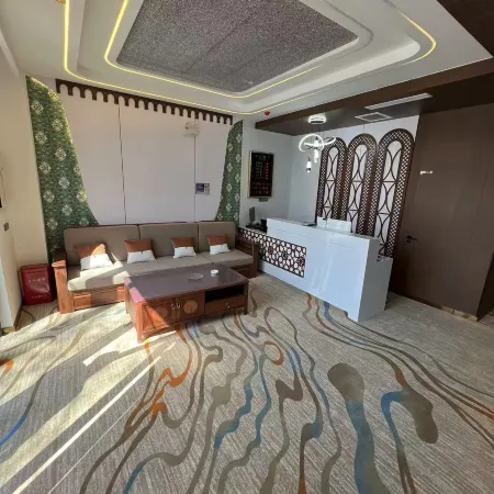 Western Region Mingshe Hotel