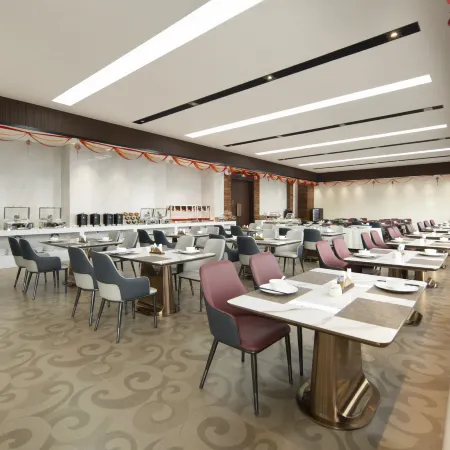 Rudong Xinhua Garden Jinling Hotel