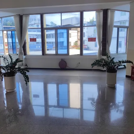 Qiaolian Hotel