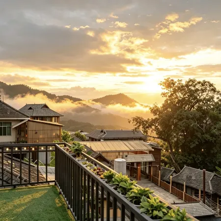 Yinyi Yunhai Homestay (Jingmai Mountain Ancient Tea Forest Scenic Area)