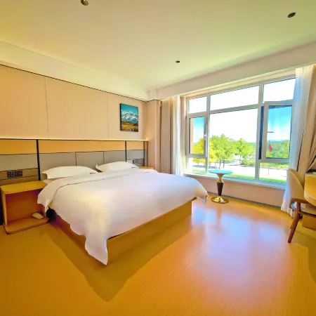 Fengjin Hotel