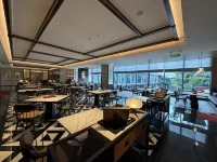 Four Points by Sheraton Chengdu Kuanzhaixiangzi Alleys - breakfast