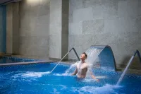 Chimelong Hengqin Bay Hotel - Pools