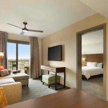 Embassy Suites by Hilton Oahu Kapolei