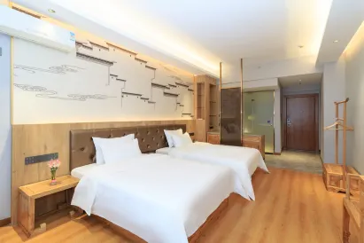 Kelton Wisdom Hotel (Jinjiang Wudian City Wanda Plaza)