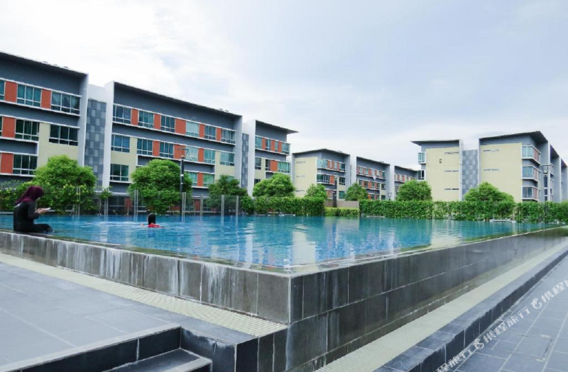 Makmoor Home Cyber City Kota Kinabalu Room Reviews Photos Donggongon 2021 Deals Price Trip Com
