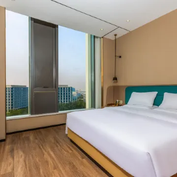 Z Manl International Hotel (Tianjin Airport Binhai International Airport)