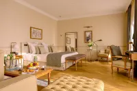 Mr & MRS Smith HÔTEL Chais Monnet