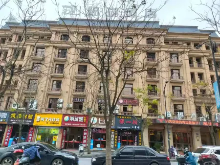 Linhu Hotel Отели рядом с достопримечательностью «Huaqian Valley»